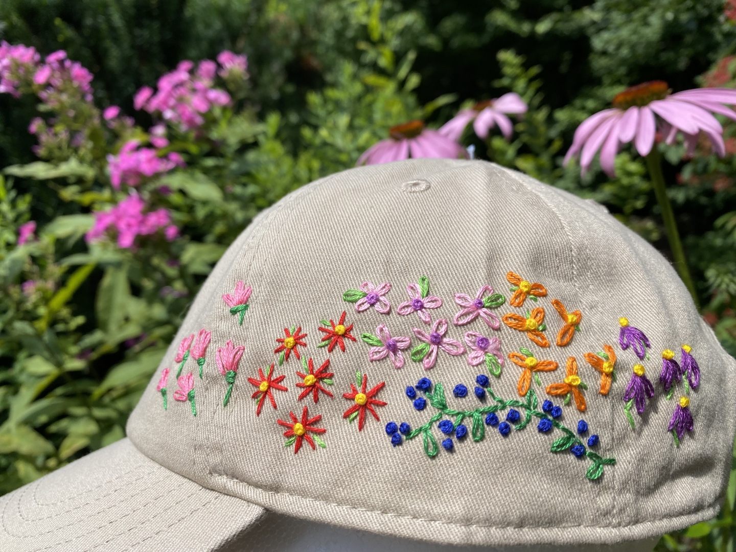 Garden Ready: Embroidered Cap Workshop with Sienna Larson (one-day) - 4/14